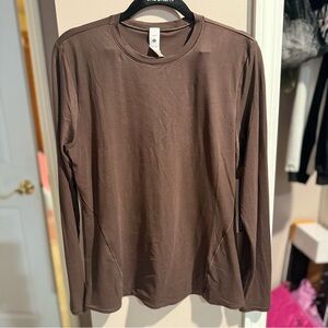 lululemon athletica Nulu Espresso Chocolate Long Sleeve Tee